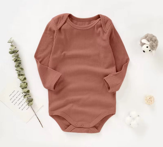 Lange mouw rompertjes van biologisch katoen - gebreid