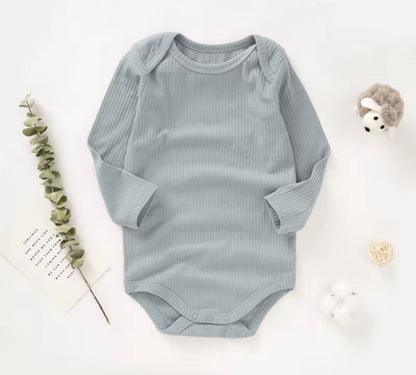 Lange mouw rompertjes van biologisch katoen - gebreid